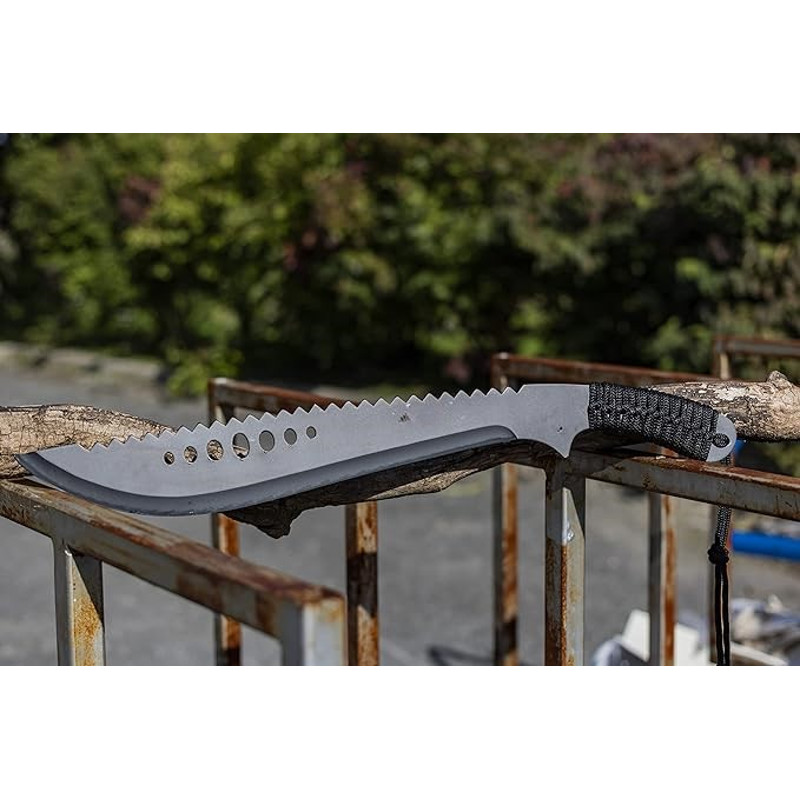Machete With Reverse Serrations Black Stainless Steel Blade WReverse Serrations 2