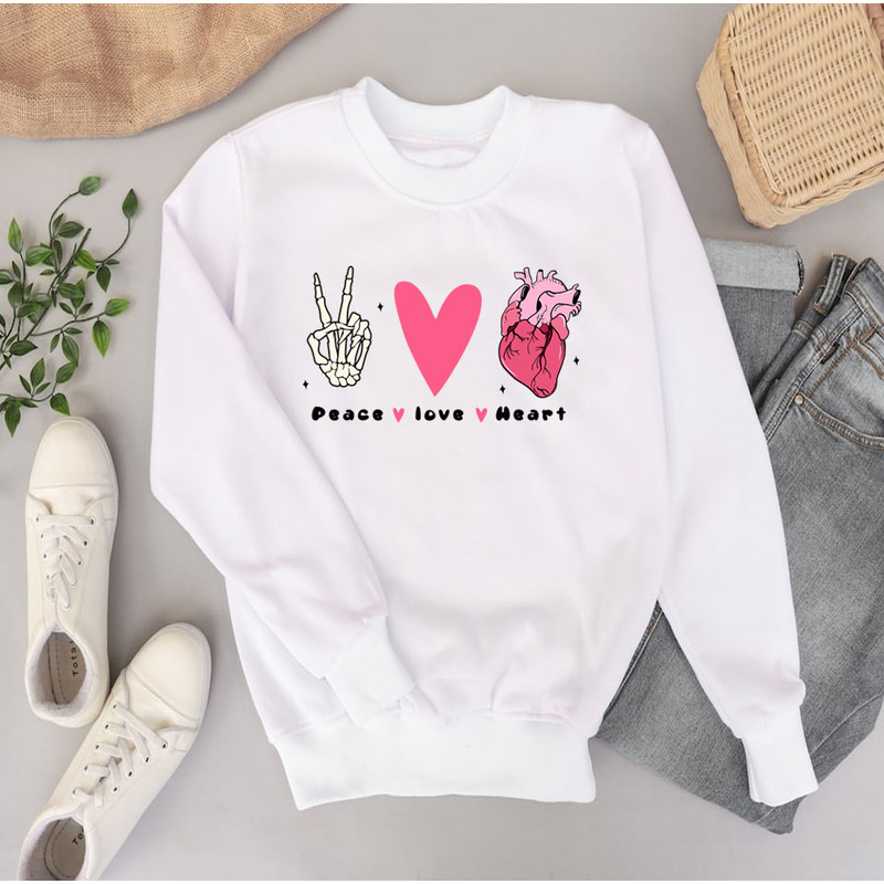 peace love heart 2.jpg