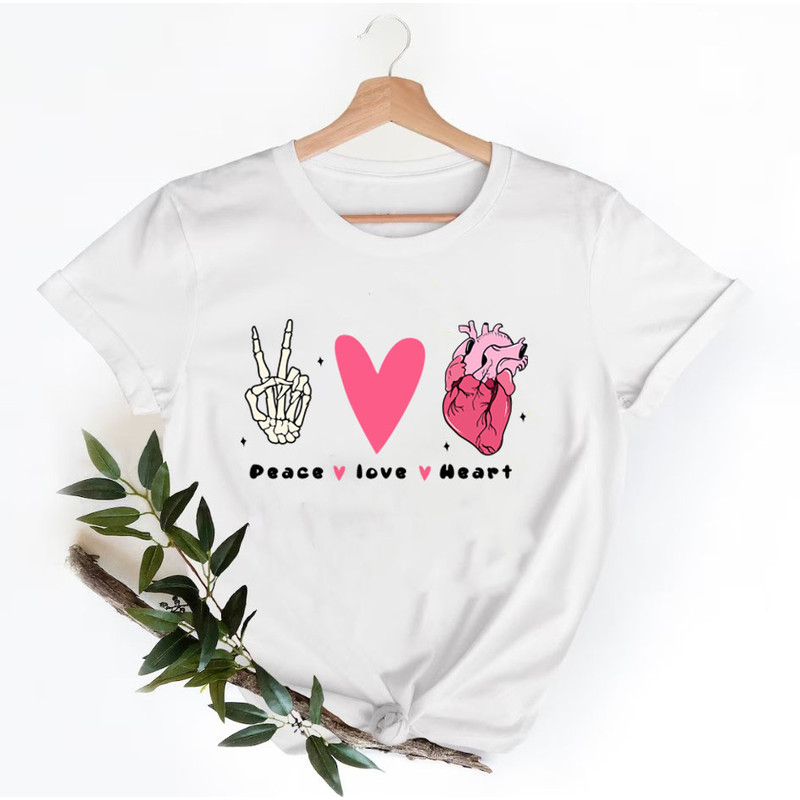 peace love heart 3.jpg