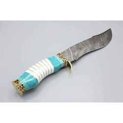 handmade damascus hunting bowie knife with turquoise gemstone and brass handle