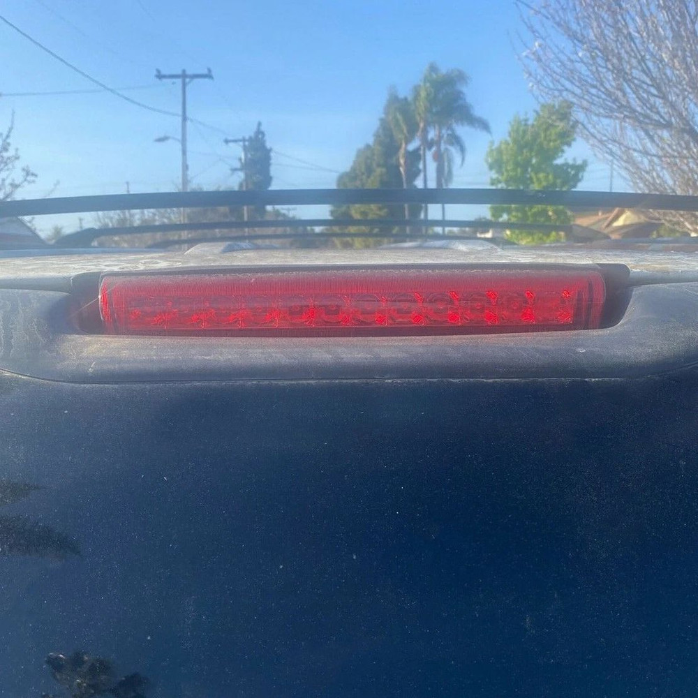 LED 3rd Third High Mount Brake Light For 20002006 Chevy Tahoe Suburban Bright LED Cargo Light 6