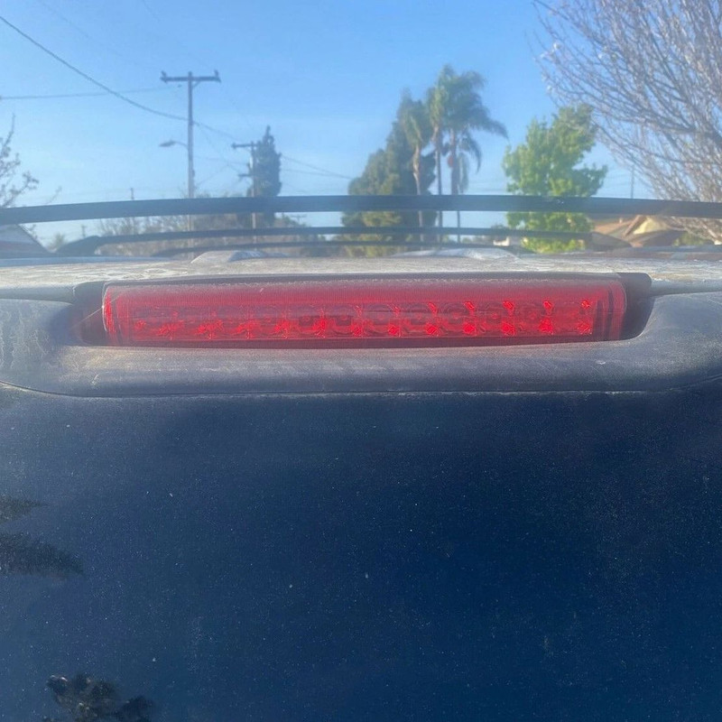 LED 3rd Third High Mount Brake Light For 20002006 Chevy Tahoe Suburban Bright LED Cargo Light 6