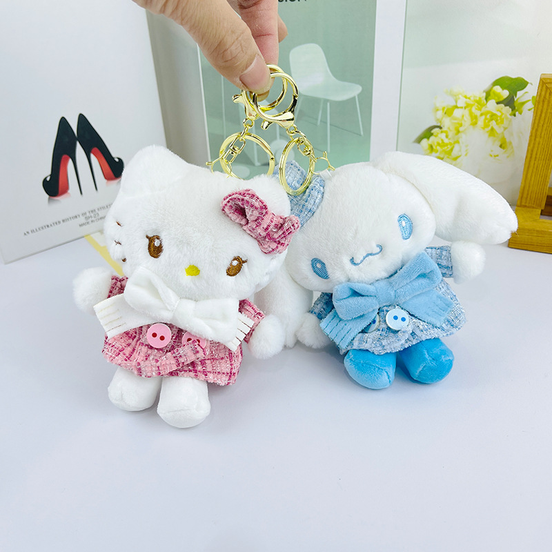 Kawaii Hello Kitty Kuromi Plush Keychain Sanrioed Cute Doll Pendant For Bags Kids Car Gifts Christ 2