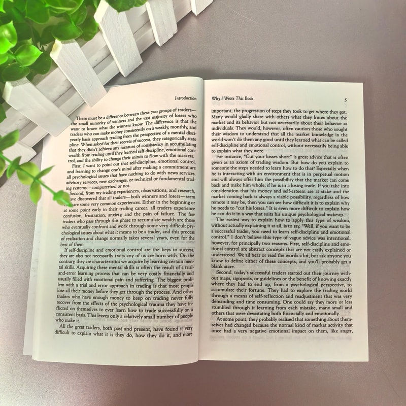 Mark Douglas' The Disciplined Trader - Developing Winning Attitudes Paperback English Book