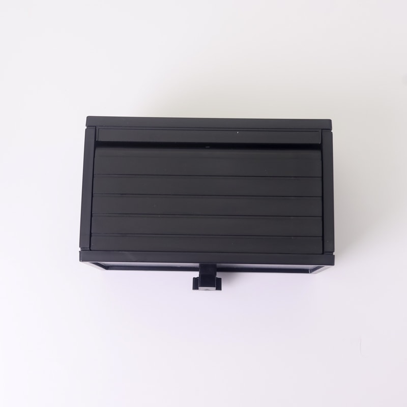 Car-Themed Printed Garage Switchable Key Holder, Keychain Box