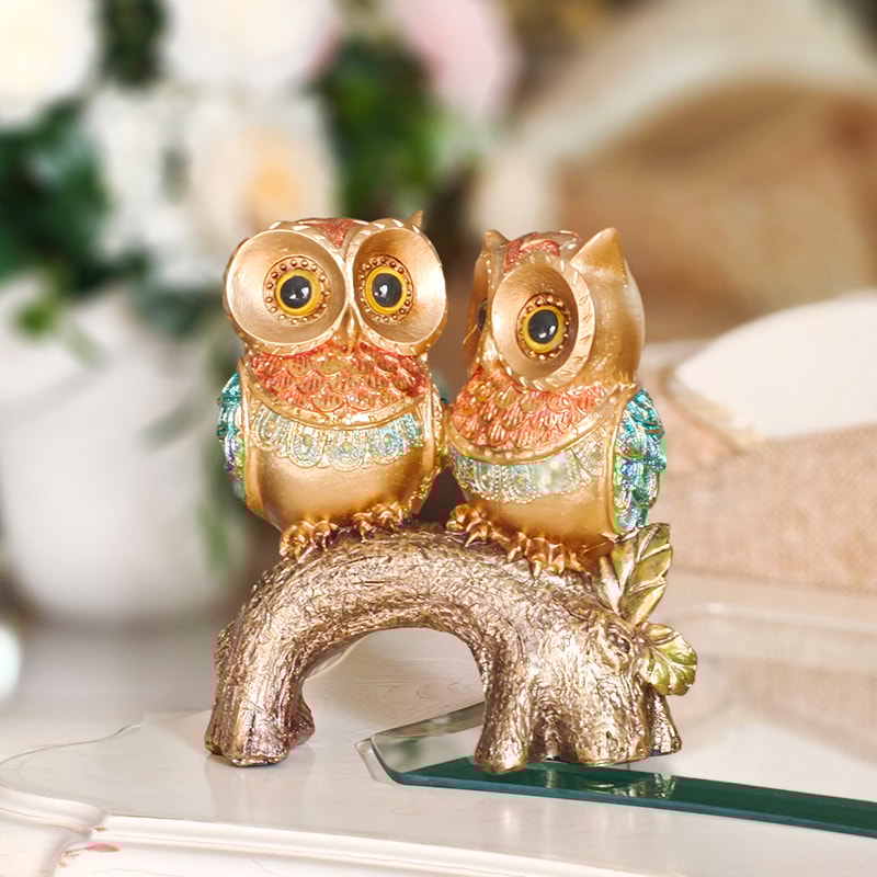 Craft Decorative Owl Resin Statue for Luxury Study Desk and Bedroom decor