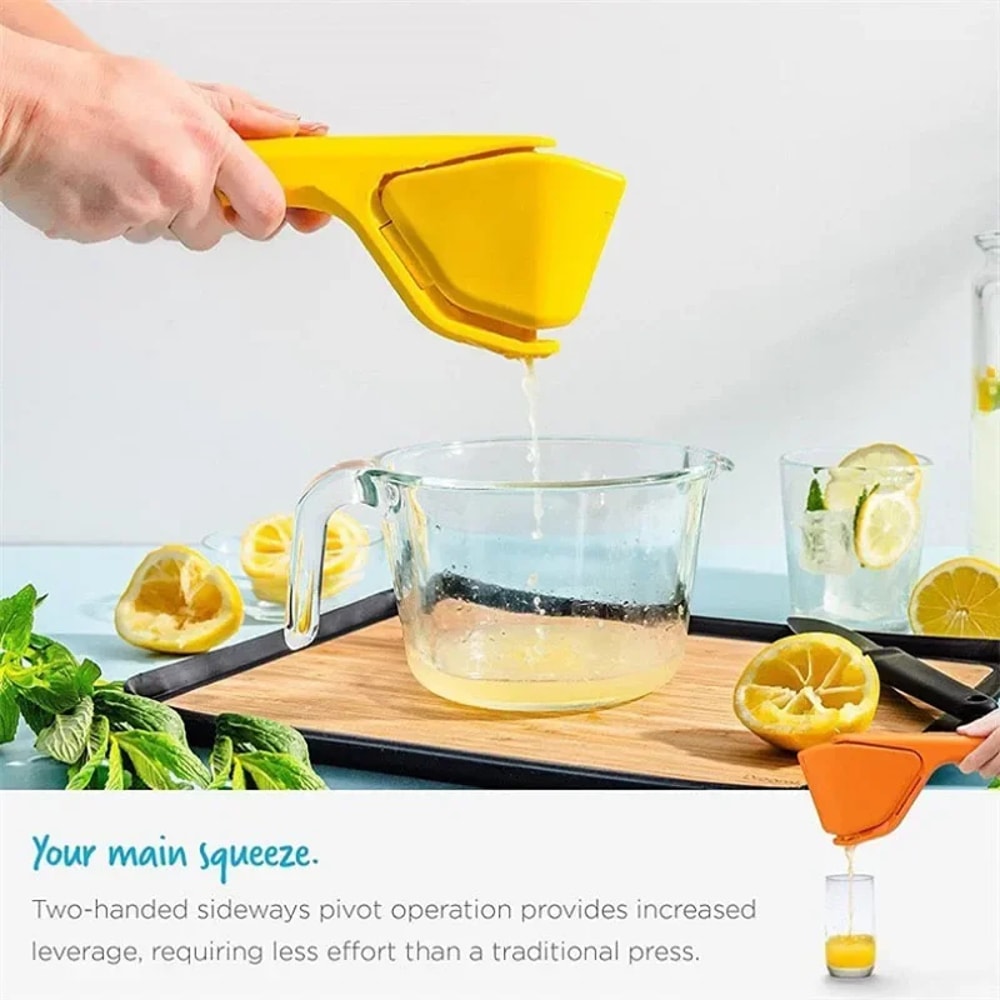 Compact Lemon Squeezer, Manual Citrus Juicer That Folds for Space-Saving Storage