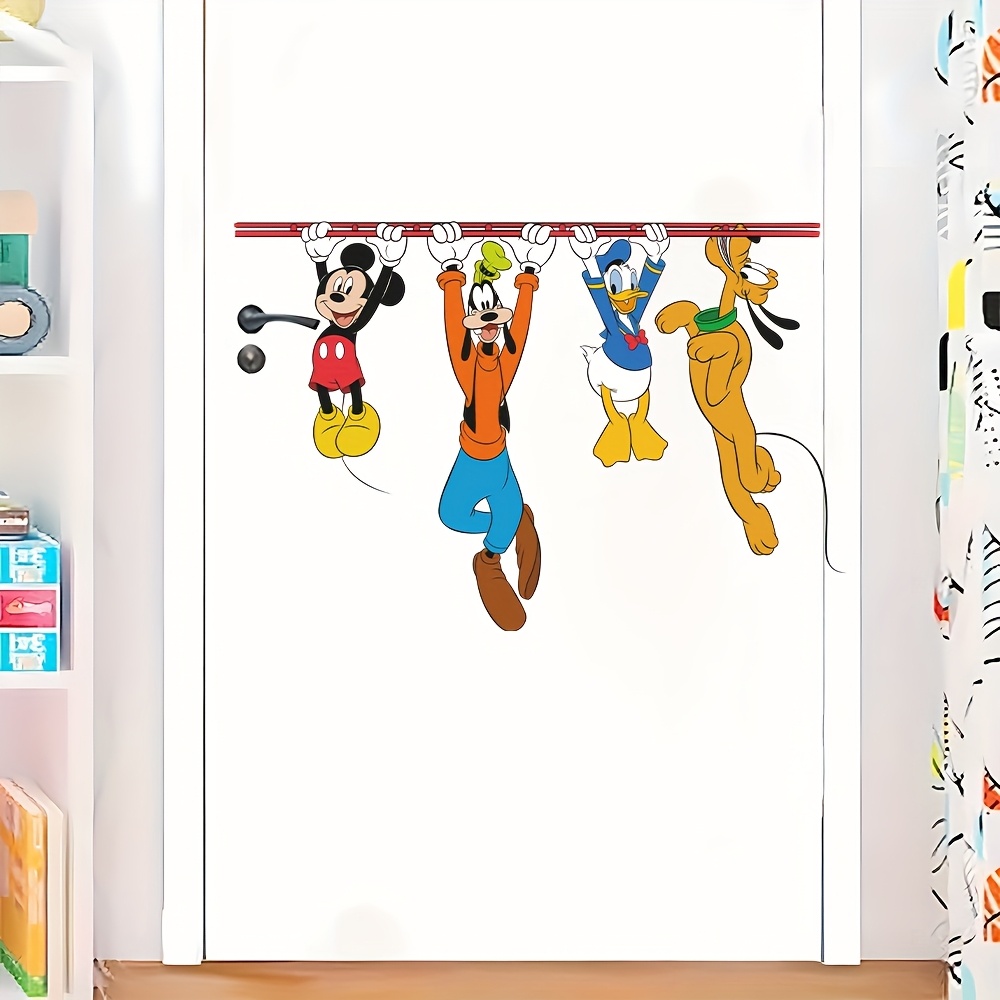 Cartoon Style Mickey and Donald Duck Pvc Self-Adhesive Wall Sticker, Christmas Party Home Decoration