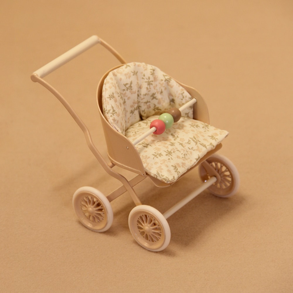 Baby Stroller Furniture in Lotus Pink and Light Green for Dollhouse