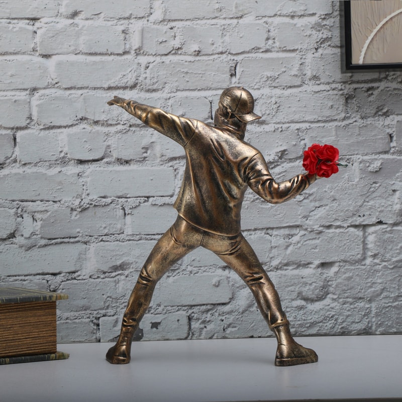 Flower Thrower Statue Bomber Banksy Sculptures, Collectible Figurine Desk Home Decoration
