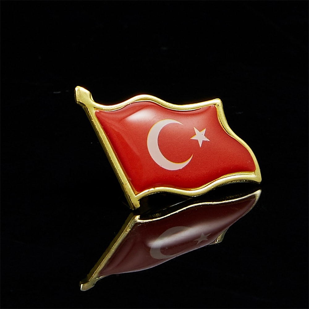 Retro Turkey National Flag Enamel Pin, Lapel Badge for Scarfs, Clothes, and Bags