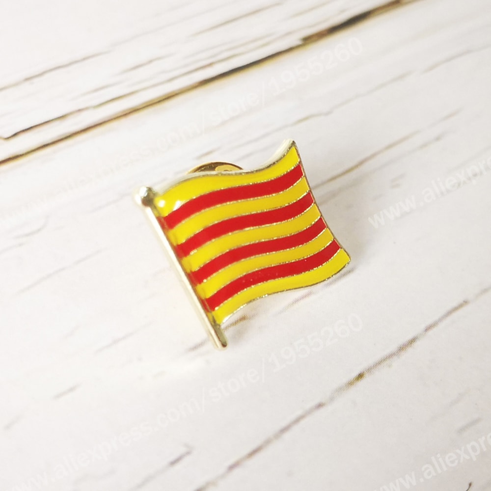 Spain Provincial Nationalities Region Brooch, Catalonia Flag Lapel Pins, Metal Enamel Crystal Badge