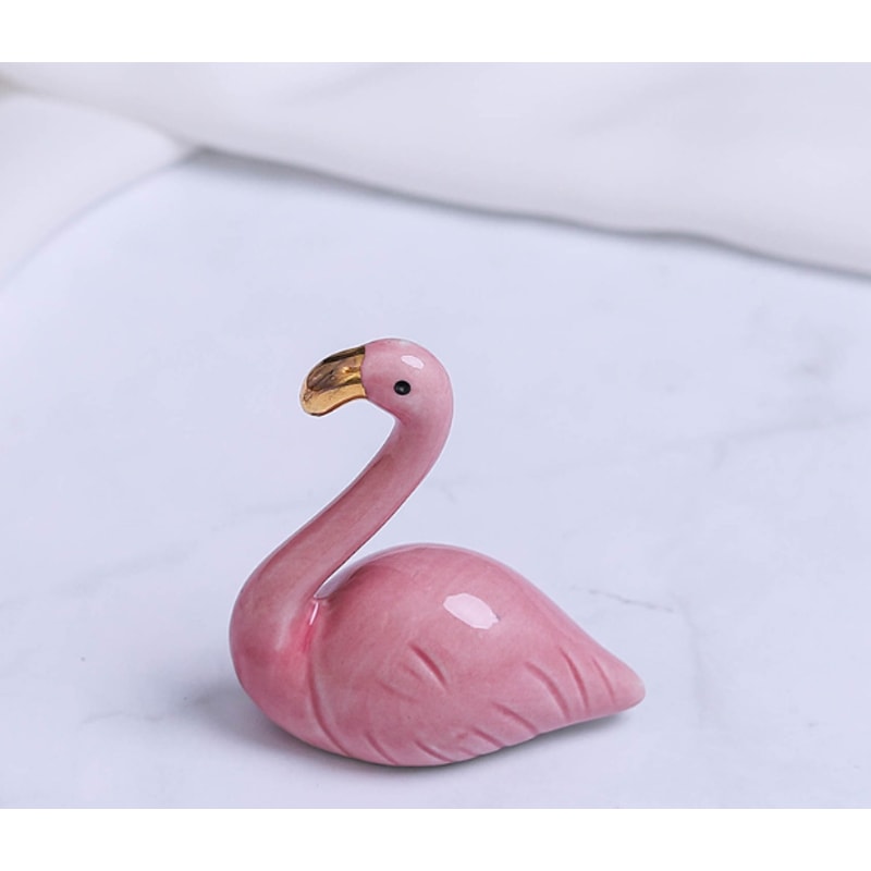 Gold and White Home Decoration Accessories, Small Decorative Accents for Shelves in Livingroom and Bedroom