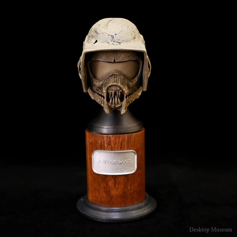 Resin Decorative Ornament, Elegant Desktop Decoration for Living Room