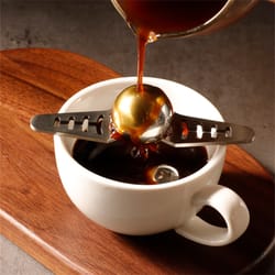 reusable stainless steel ice balls, coffee frozen ball for espresso, flavor enhancer cooling tool