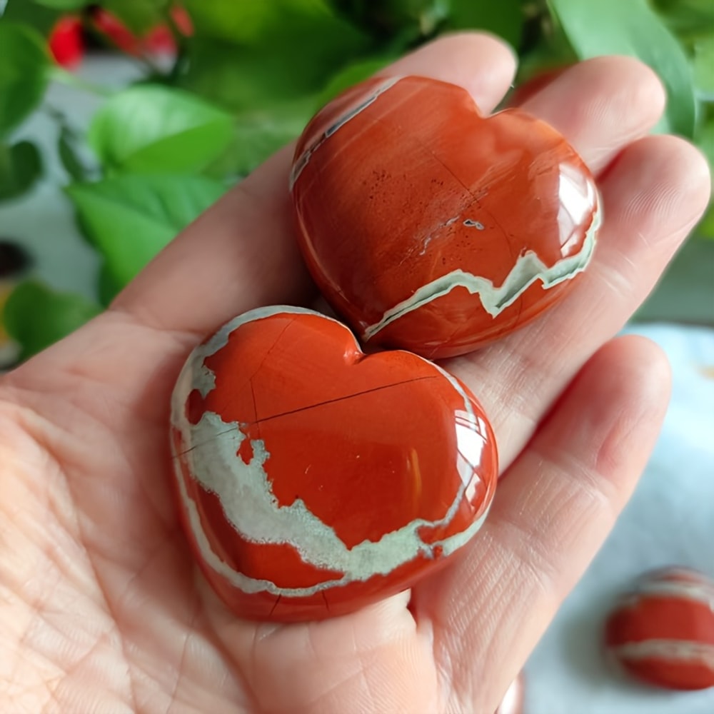 Decorative Item Pendant, Natural Red Jasper Heart-Shaped, Suitable for Home Decoration, Jewelry Gifts