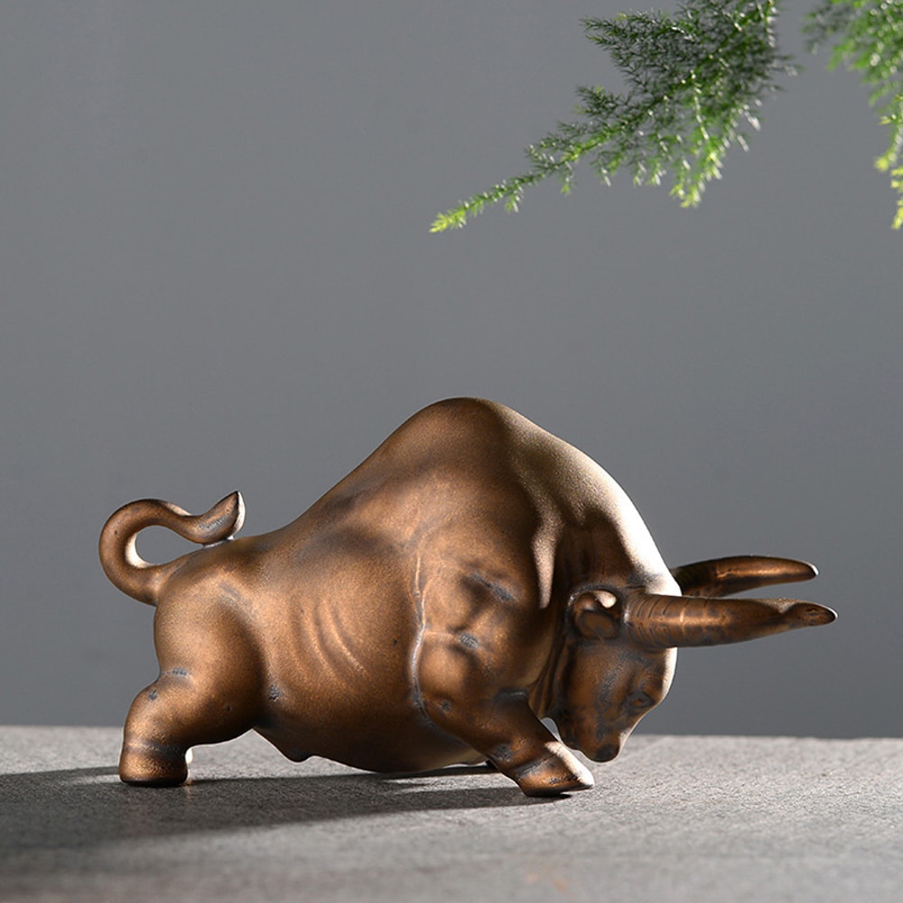 Nordic Home Decor Bull Sculpture Desk, Luxury Ceramic Retro Bronze or Red, Lucky Cattle Cow Ox Statue Figurine Toy