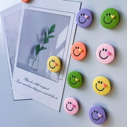 plastic round decorative magnets for kitchens, round face christmas magnets for fridges