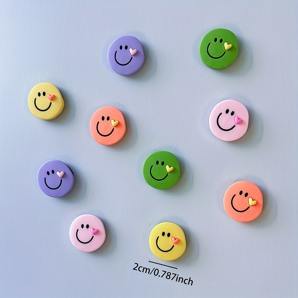 Plastic Round Decorative Magnets for Kitchens, Round Face Christmas Magnets for Fridges