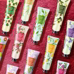 beauty skincare hand creams, moisturizing, nourishing, anti chap repairing set