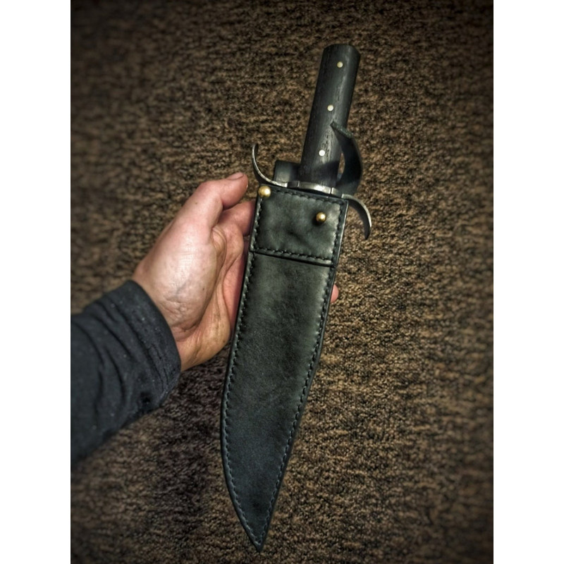 Carbon Steel Handmade Bowie Knife (1).jpg