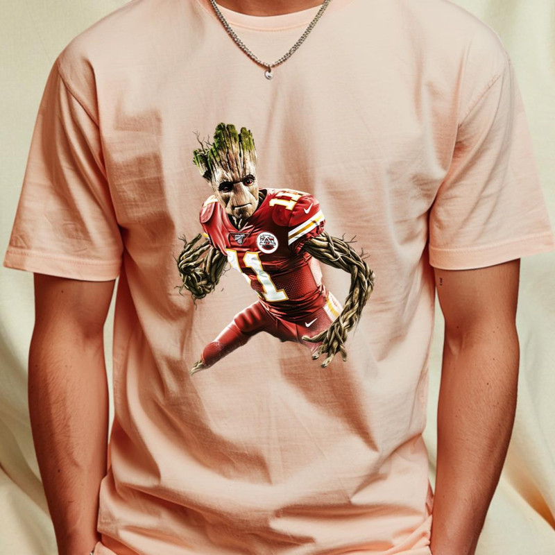Groot Vs Chiefs Logo (506)_T-Shirt_File PNG.jpg