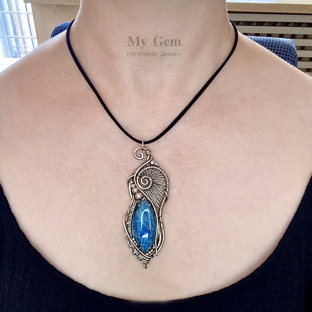 Apatite Pendant Nautical 1