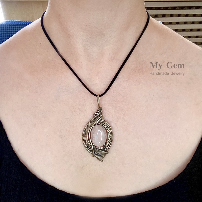 Rose Quartz Pendant Pink Symphony 1