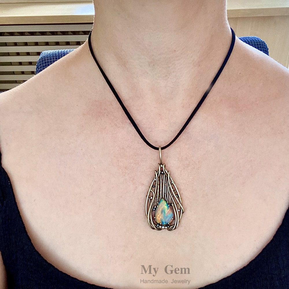 Aurora Opal Pendant Mystic Aurora 1