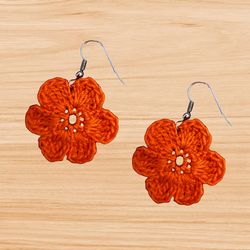 Crochet flower earrings pattern