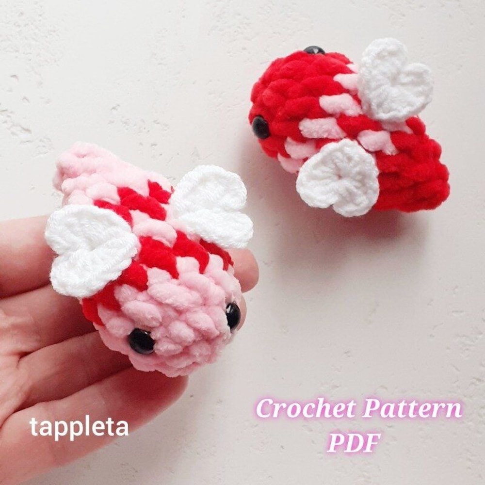 Love Bee Crochet Pattern Bee Mine Mini Bees With Hearts Ornament Crochet Valentines Day Bee Keychai 1