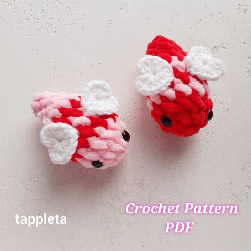 Love Bee Crochet Pattern Bee Mine Mini Bees With Hearts Ornament Crochet Valentines Day Bee Keychai 3