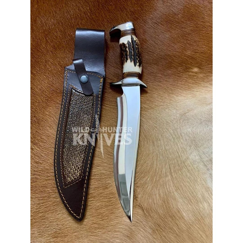 Stag Antler Hunting Knife Custom Handmade D2 Tool Steel Survival Bowie Knife (2).jpg