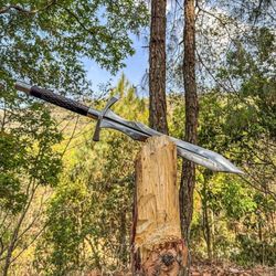 custom handmade sword double edged sword d2 tool steel viking outdoor sword edge