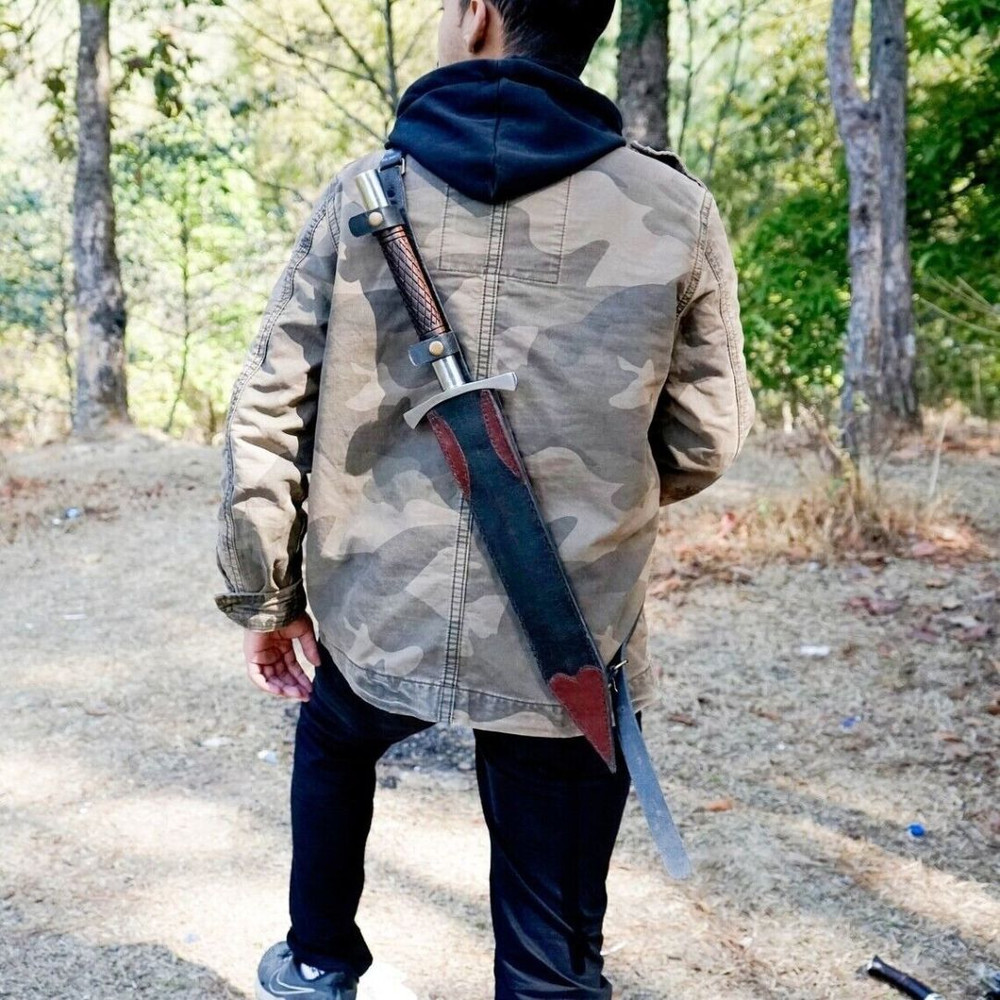 Custom Handmade Sword Double Edged Sword D2 Tool Steel Viking Outdoor Sword Edge (2).jpg