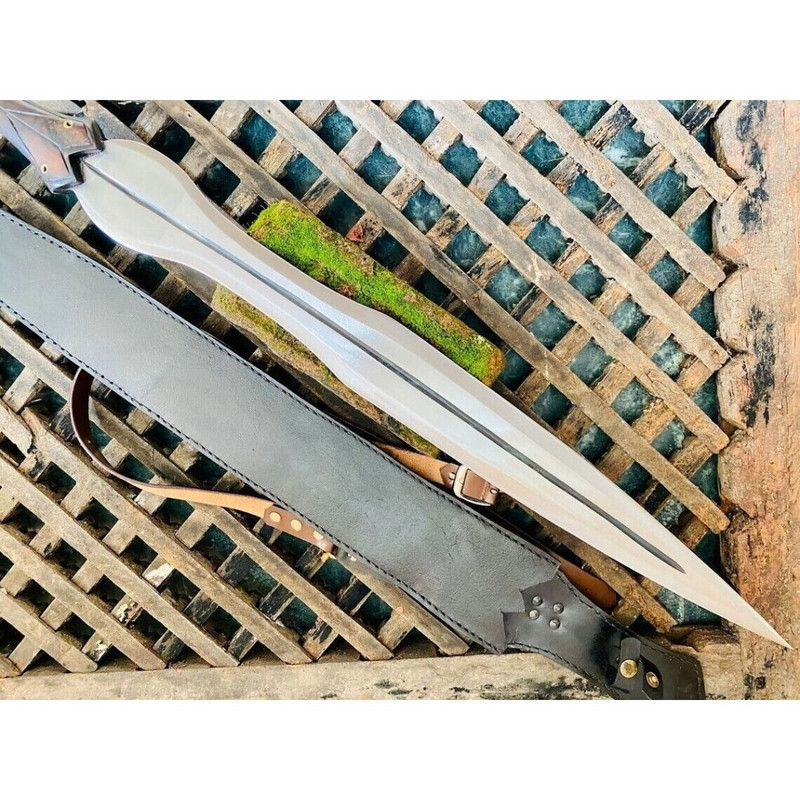 Full Tang Custom Handmade Sword D2 Tool Steel Survival Sword Double Edged Viking (3).jpg