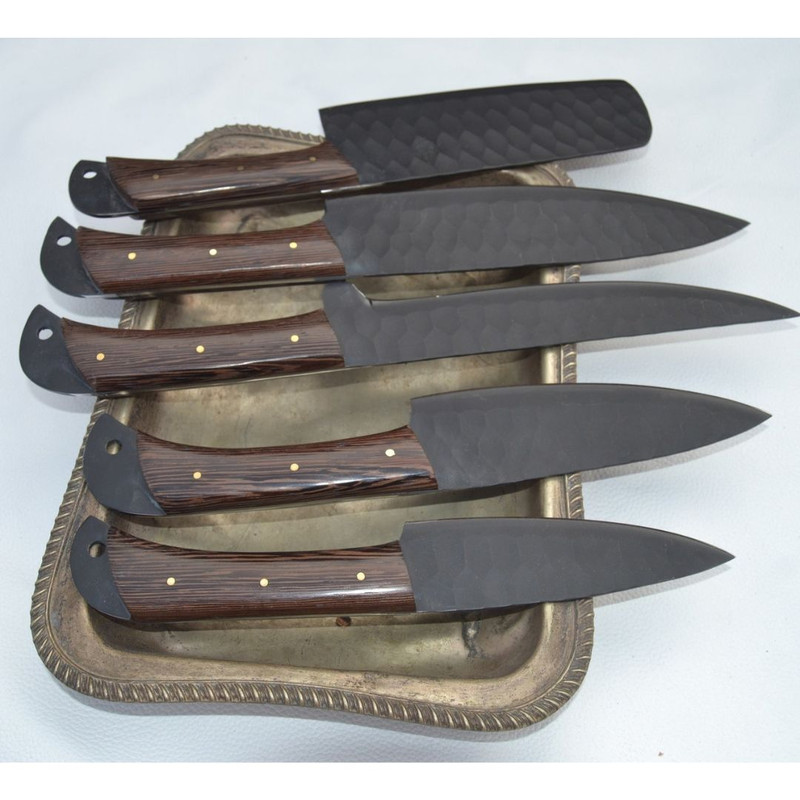 Handmade Carbon Steel Chef Free Engraving Set Full Tang Kitchen Knife Set Camp (1).jpg