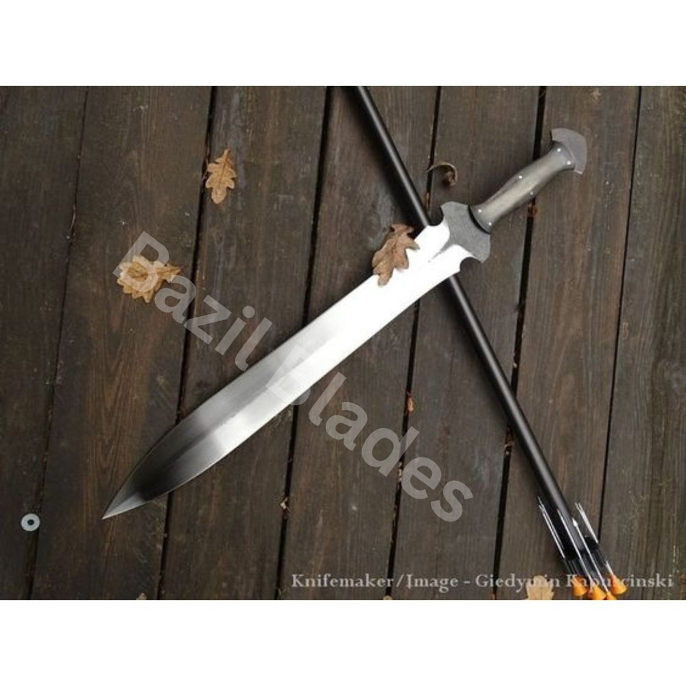 High Carbon Steel Full Tang Sword Custom Handmade Viking Sword Double Edge Hunt.jpg