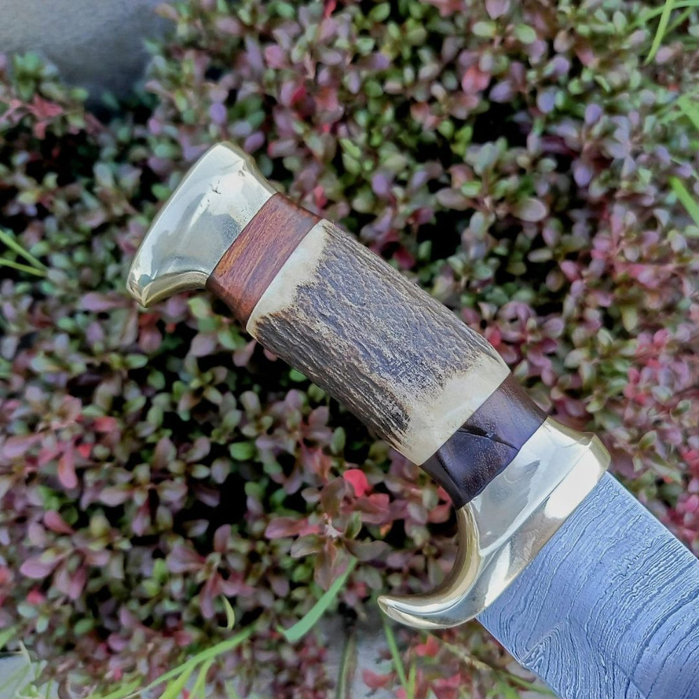 Stag Antler Custom Knife Damascus Steel Hunting Bowie Survival Outdoor Knife 2