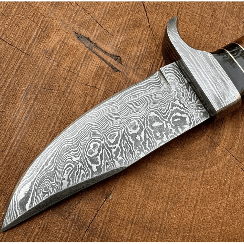 Buy now premium Damascus hunting knife