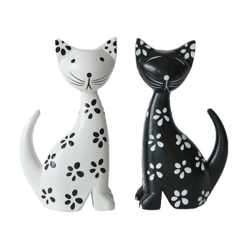 Nordic Minimalist Wooden Cat Ornament, Black and White Couple Spotted Kitten, Cute Desktop Decoration