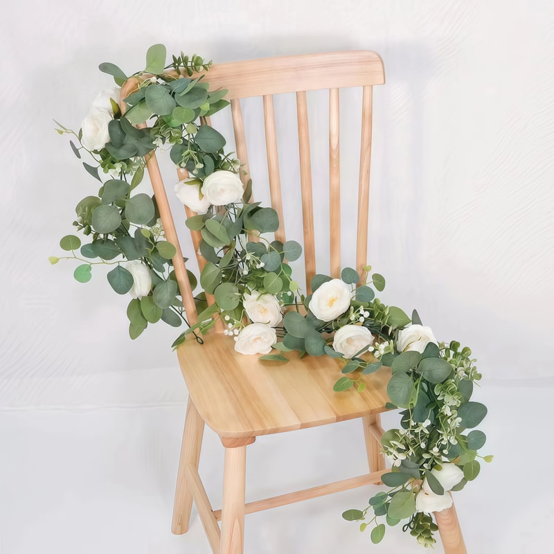 Lifelike Artificial Eucalyptus Vine Garland, with Fake Rose Flowers, Gypsophila, for Wedding, Party, Home Table Runner