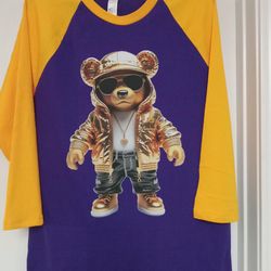 purple n gold fly bear graphic print baseball t-shirt medium