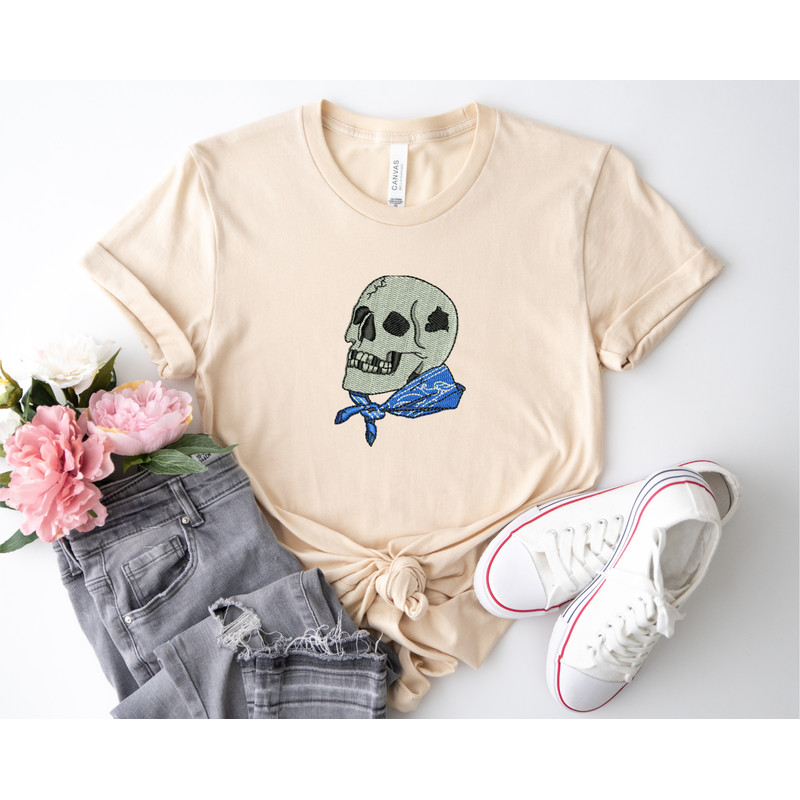 Skull Bandanna tshirt img.png