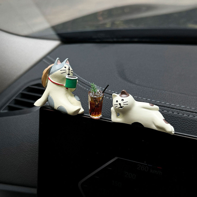 Car Dashboard Cat Ornament, Cute Healing Kitten Figurine, Resin Decorative Cat Accessories for Car Interior