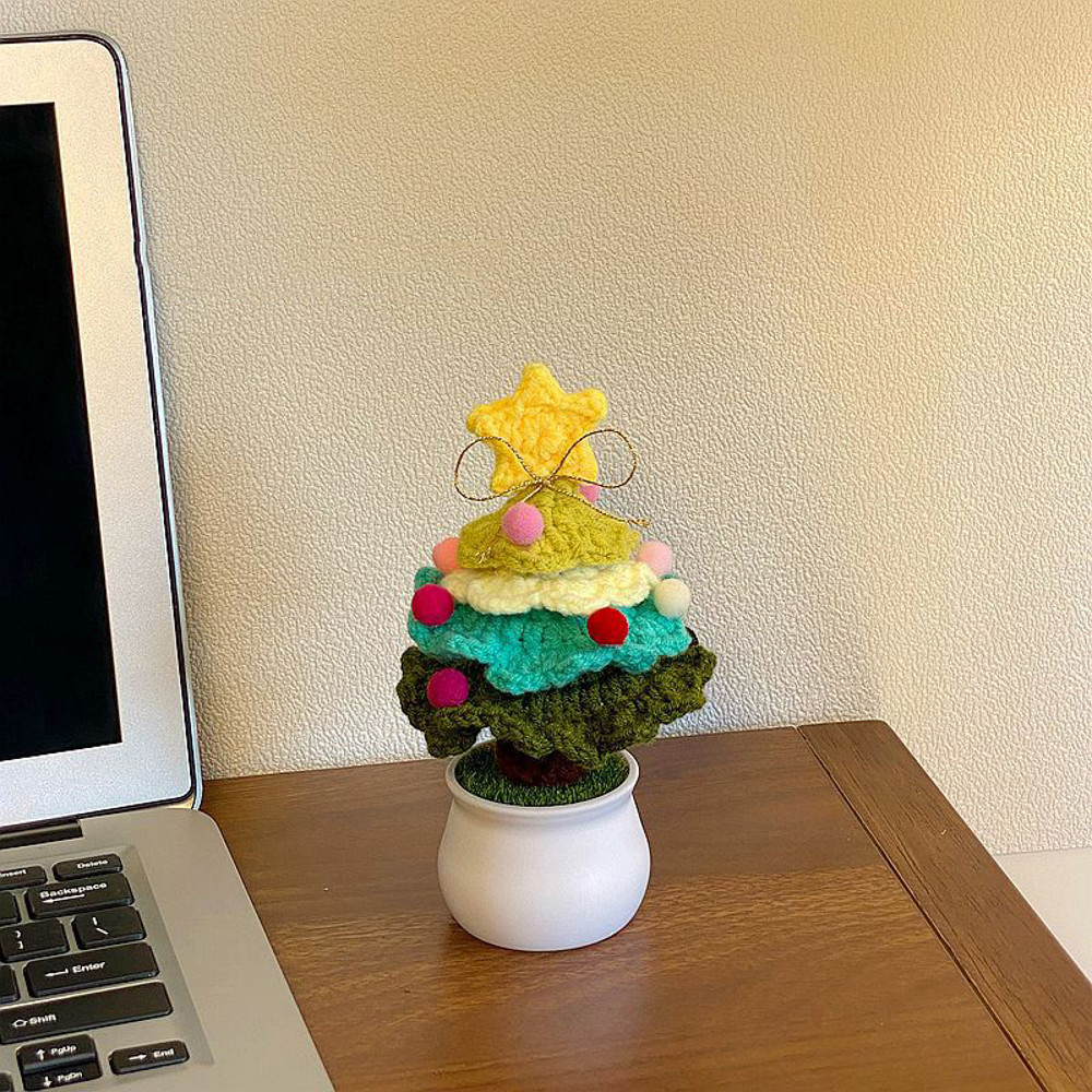 Mini Crochet Xmas Tree, Handmade Cotton Yarn Knitted Christmas Tree Ornament for Living Room Decoration