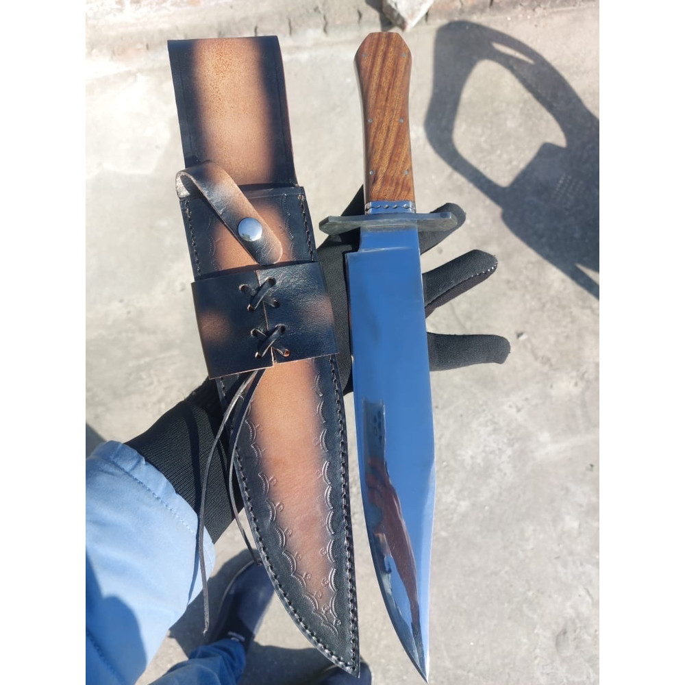 Custom Handmade D2 Steel Bowie Knife 1