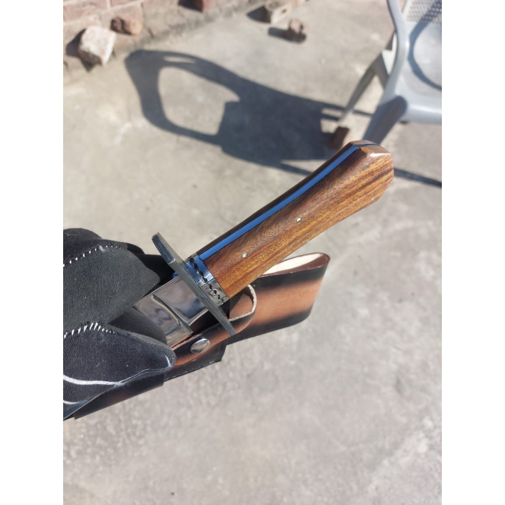 Custom Handmade D2 Steel Bowie Knife 4