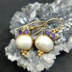 Fashionable Pearl Rhinestone Earrings