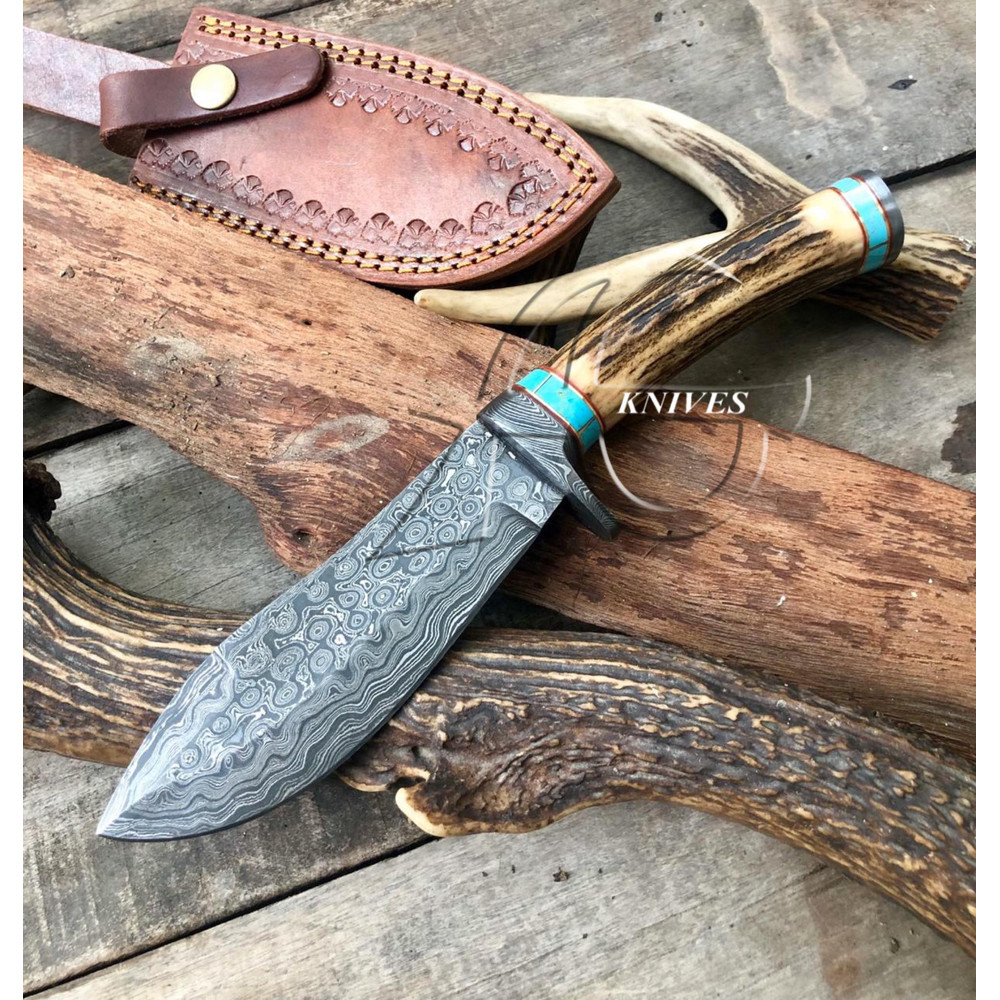 hunting knife.jpg